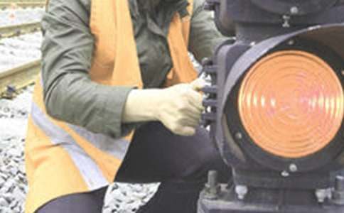 安全員工作職責(zé)(實(shí)用)