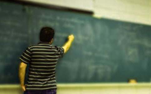 �����ι����҂��˰l(f��)չҎ(gu��)���؂䣨10ƪ��