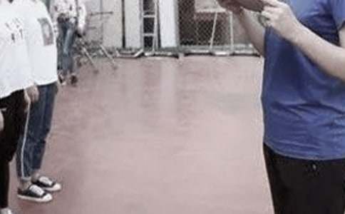 小學體育教師年度考核個人工作總結5篇