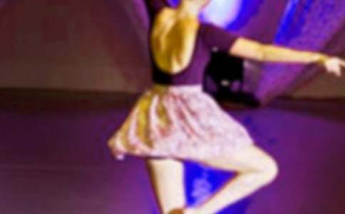 中班體育教案:會跳舞的棒棒糖